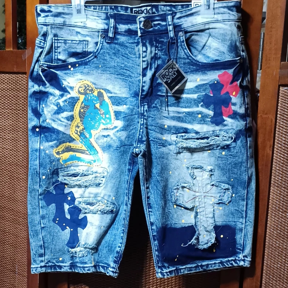 Artistic Distressed Denim Jeans